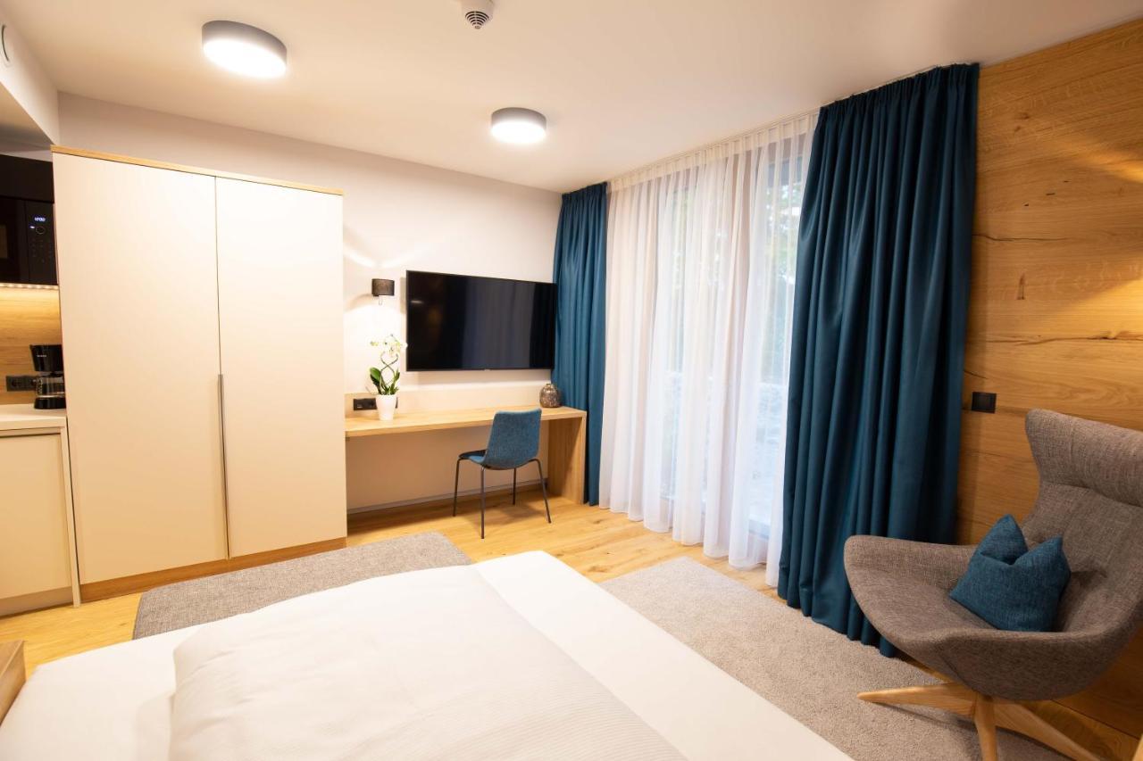 Leo Apartments ميسباش المظهر الخارجي الصورة