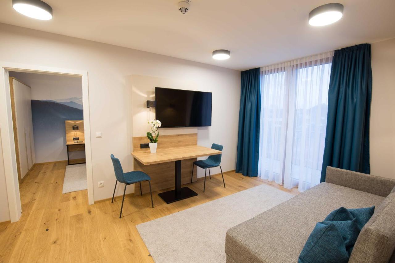 Leo Apartments ميسباش المظهر الخارجي الصورة